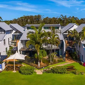 Beachfront Aparthotel Byron Bay